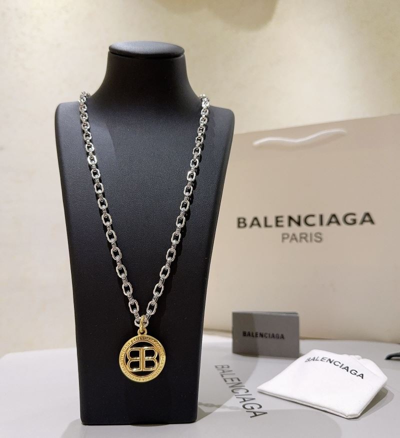 Ba1en*iaga necklaces